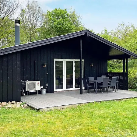 Three-bedroom In Toftlund 6